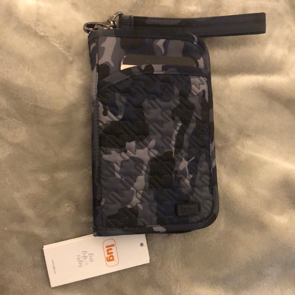 Lug Wallet